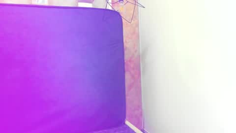   online show from 11, 11, 2025