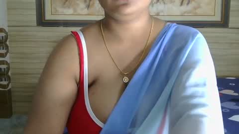 Snapshot of dolly_2 chatting on 13, 2, 2025 dolly_2 online show from 13, 2, 2025