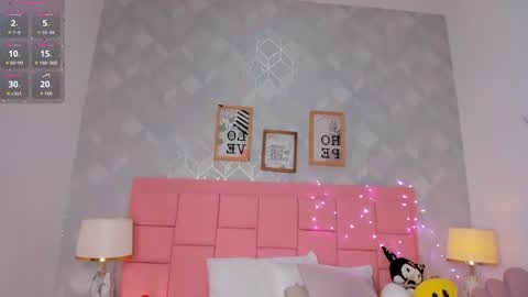 dolly_kitter online show from 17, 4, 2026