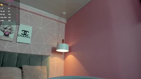 Snapshot of dolly_zoe chatting on 11, 2, 2025 Call me Zoe online show from 11, 2, 2025