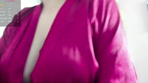 Snapshot of dolly_zoe chatting on 8, 3, 2025 Call me Zoe online show from 8, 3, 2025