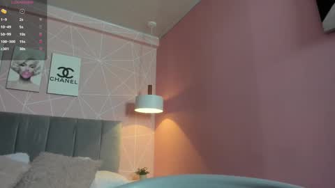 Snapshot of dolly_zoe chatting on 22, 9, 2025 Call me Zoe online show from 22, 9, 2025