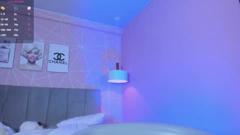 Snapshot of dolly_zoe chatting on 27, 9, 2025 Call me Zoe online show from 27, 9, 2025