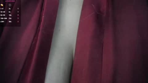 Snapshot of dolly_zoe chatting on 13, 10, 2025 Call me Zoe online show from 13, 10, 2025