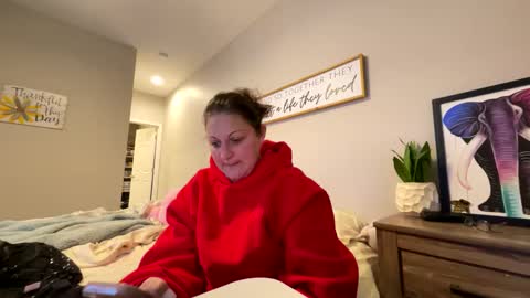 Dolly online show from 2, 3, 2025