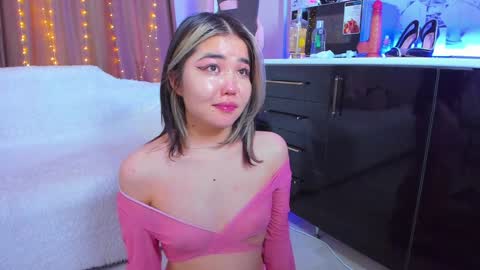 Snapshot of dollyiaa chatting on 2, 2, 2025 Dollya online show from 2, 2, 2025