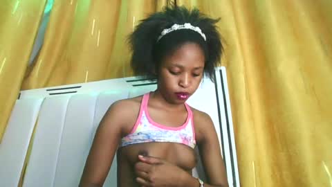 Snapshot of dollythegirl chatting on 14, 6, 2026 kadolly online show from 14, 6, 2026
