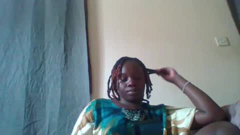 dollyvee online show from 21, 11, 2025