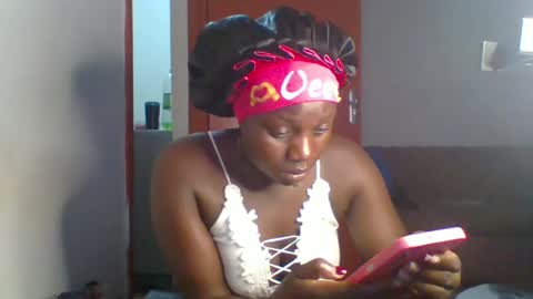 dollyvee online show from 29, 6, 2026