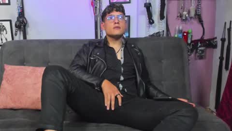 Snapshot of dom2travelers_sm chatting on 16, 2, 2025 Diego Castell online show from 16, 2, 2025