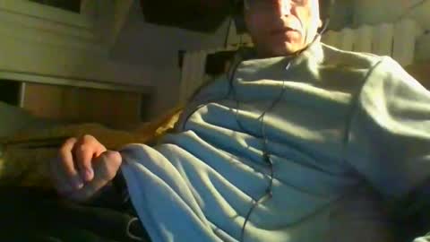 domi94300 online show from 10, 5, 2026
