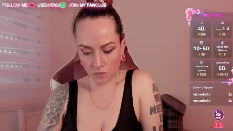 Snapshot of domina_deivis chatting on 6, 3, 2025 I WILL BE BACK ON WEDNESDAY DECEMBER 4 0100AM COLOMBIA TIME online show from 6, 3, 2025