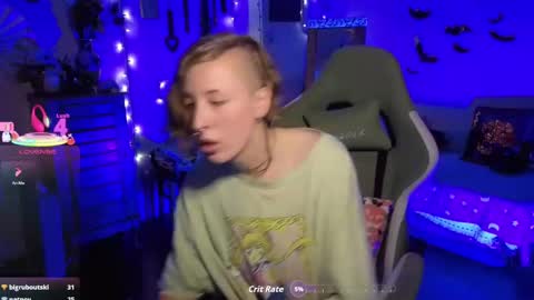 Bigbearnbunnyboy online show from 18, 10, 2025