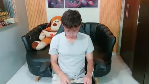 dominic_carminex online show from 18, 10, 2025