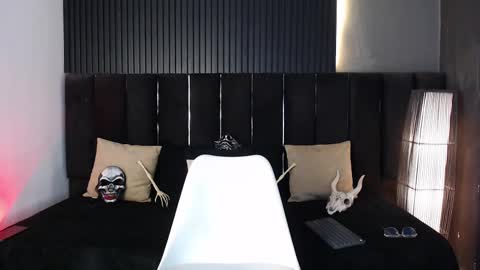 Snapshot of dominic_ghost chatting on 10, 10, 2025 Dominic online show from 10, 10, 2025