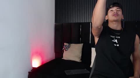 Snapshot of dominic_ghost chatting on 17, 10, 2025 Dominic online show from 17, 10, 2025