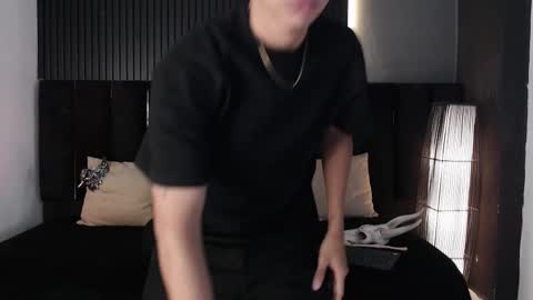 Snapshot of dominic_ghost chatting on 27, 10, 2025 Dominic online show from 27, 10, 2025