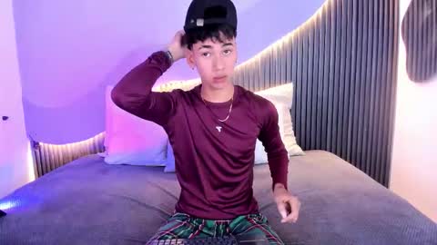 Snapshot of dominic_ghost chatting on 10, 11, 2025 Dominic online show from 10, 11, 2025