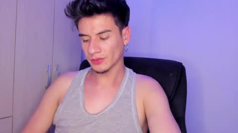 Snapshot of dominic_radccliffe chatting on 19, 5, 2026 Your real love online show from 19, 5, 2026