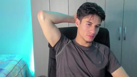 Snapshot of dominic_radccliffe chatting on 28, 5, 2026 Your real love online show from 28, 5, 2026