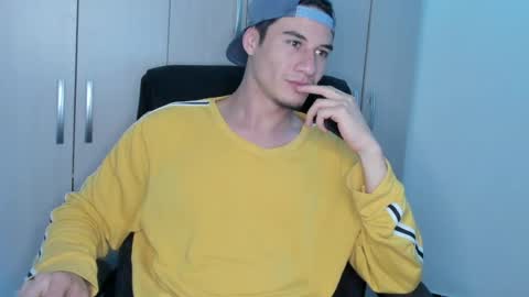 Snapshot of dominic_radccliffe chatting on 7, 6, 2026 Your real love online show from 7, 6, 2026