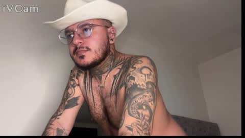Snapshot of dominicco_ chatting on 24, 6, 2026 DOMINICCO online show from 24, 6, 2026
