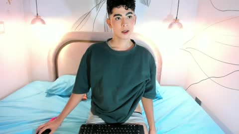 DOMINIC  online show from 22, 7, 2026