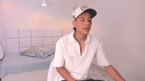 dominicjonnes online show from 23, 2, 2026