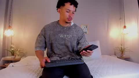 Dominik Drake online show from 9, 6, 2026