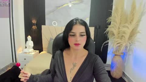 Snapshot of dominika_lovy chatting on 25, 5, 2026 Dominika online show from 25, 5, 2026