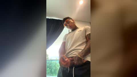 Only fans Ronnie col---InstaRonniecolleman  online show from 8, 4, 2026