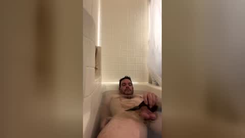 Snapshot of dommydata chatting on 13, 12, 2025 El Senor de Cielos online show from 13, 12, 2025