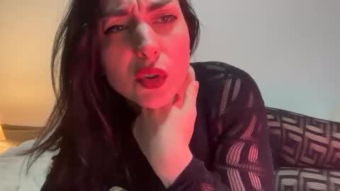 Snapshot of dontcallmeangel_ chatting on 24, 5, 2026 Iara online show from 24, 5, 2026