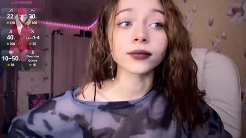 Nicole online show from 2, 2, 2025