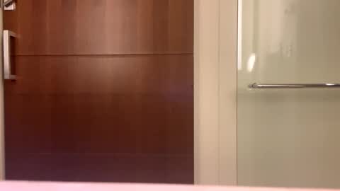 donwyan4 online show from 23, 9, 2025