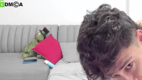 Snapshot of dopamine_for_you chatting on 16, 12, 2024 Mike and Jack online show from 16, 12, 2024