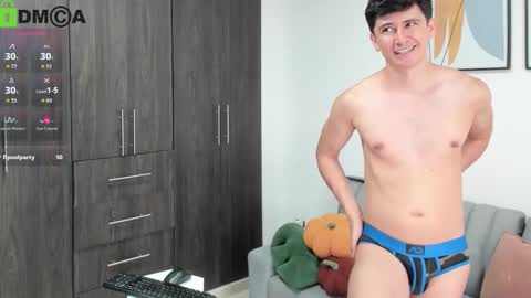 Snapshot of dopamine_for_you chatting on 15, 11, 2025 Mike and Jack online show from 15, 11, 2025