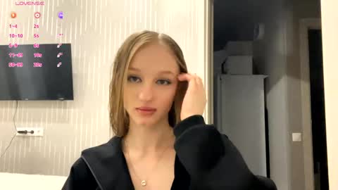 Snapshot of doreathagustave chatting on 7, 6, 2026 Anika online show from 7, 6, 2026