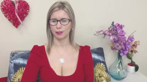 Snapshot of doreenkiss chatting on 30, 12, 2024 DoreenSexy online show from 30, 12, 2024
