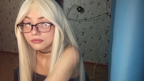 Aimi online show from 4, 6, 2026