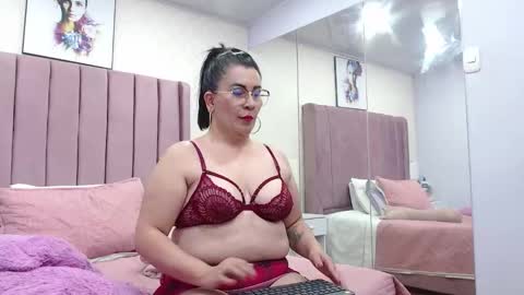 Anny online show from 6, 11, 2025