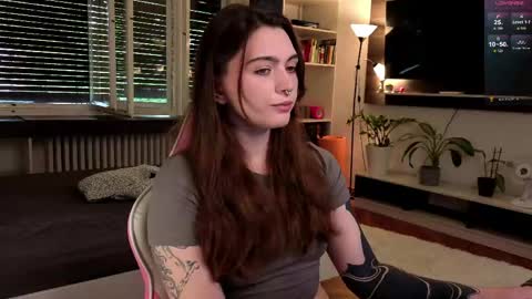 Snapshot of dorfmatratze_ chatting on 7, 6, 2026 Alice online show from 7, 6, 2026