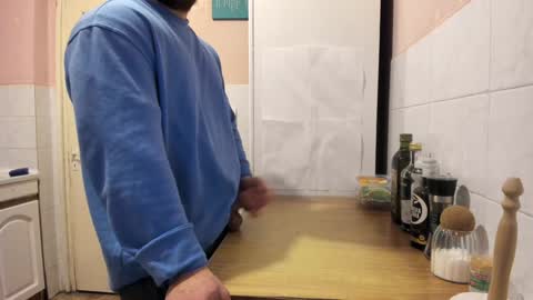 menu  below online show from 23, 12, 2024