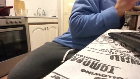 menu  below online show from 26, 12, 2024