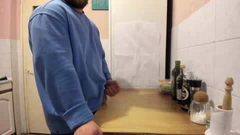 menu  below online show from 27, 12, 2024