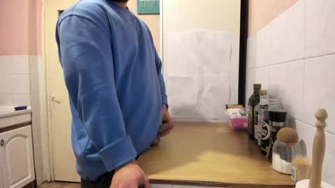 menu  below online show from 30, 12, 2024