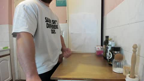 menu  below online show from 2, 1, 2025