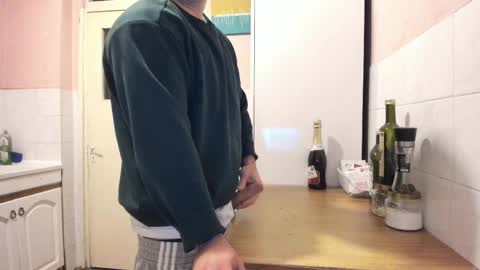 menu  below online show from 17, 11, 2025