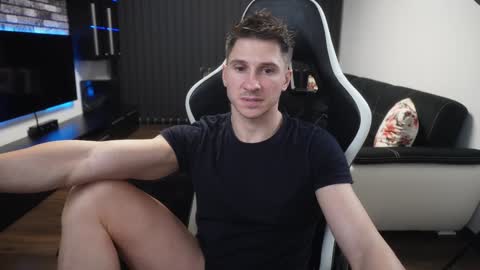 Snapshot of dorianreyes chatting on 18, 12, 2024 Dorian Reyes online show from 18, 12, 2024