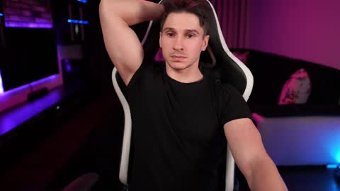Snapshot of dorianreyes chatting on 18, 1, 2025 Dorian Reyes online show from 18, 1, 2025